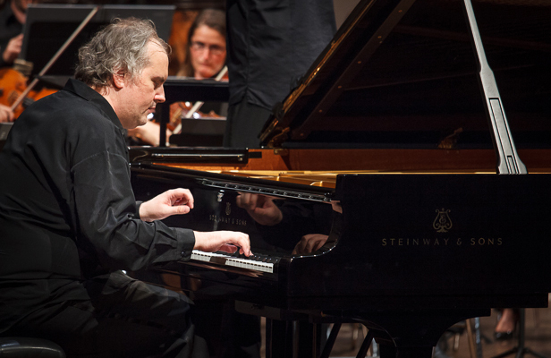 Nicholas Angelich copyright photo Christophe Grémiot