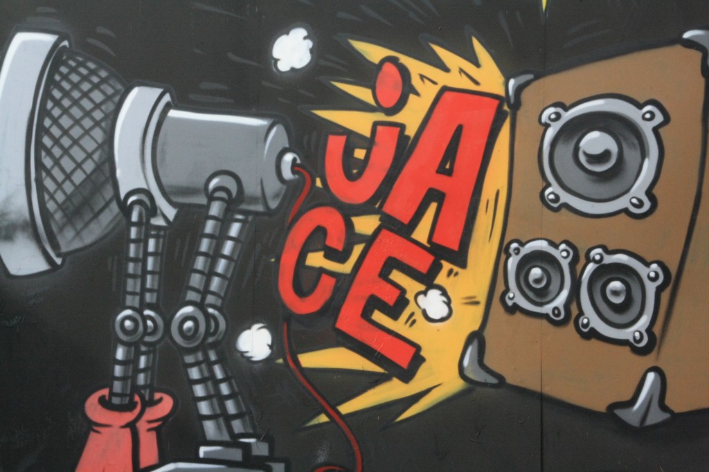 Détail d'un graff mural aux docks des suds