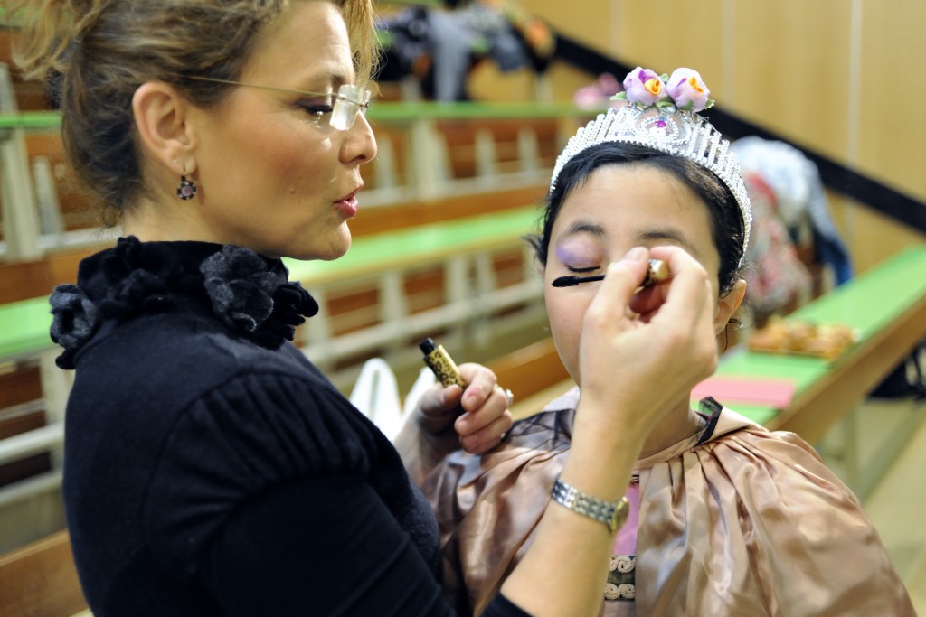 Cathy DariettoPrincesse y es-tu ? Hopital La Timone Marseilles25 dcembre2010 pour Prima